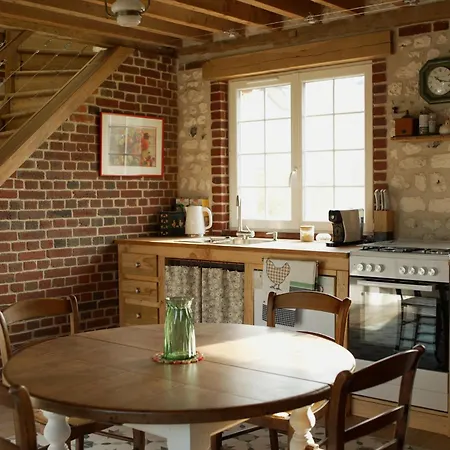 Holiday home Les Jardins De Felicie Poses
