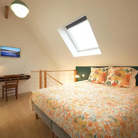 Les Jardins De Felicie Holiday home Poses